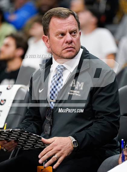 Thumbnail 2 in Sierra Canyon @ Archbishop Mitty (CIF State Open Division Final) photogallery.