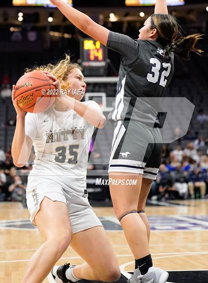 Thumbnail 1 in Sierra Canyon @ Archbishop Mitty (CIF State Open Division Final) photogallery.