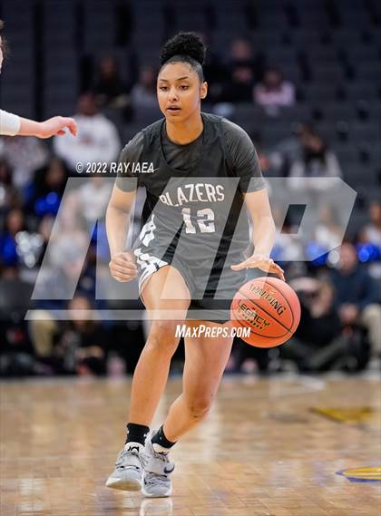 Thumbnail 1 in Sierra Canyon @ Archbishop Mitty (CIF State Open Division Final) photogallery.