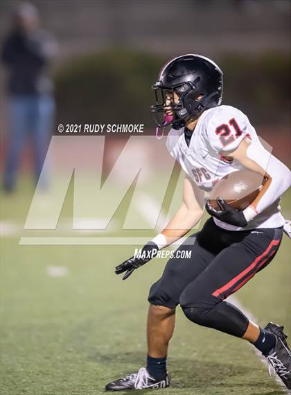 Thumbnail 2 in Santa Fe Christian @ Mater Dei Catholic (CIF SDS Division III Playoffs) photogallery.