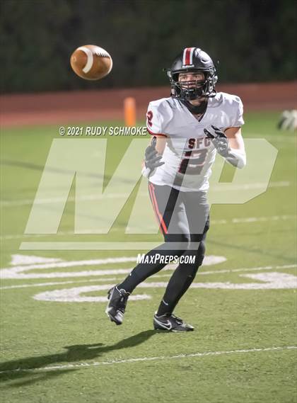 Thumbnail 3 in Santa Fe Christian @ Mater Dei Catholic (CIF SDS Division III Playoffs) photogallery.