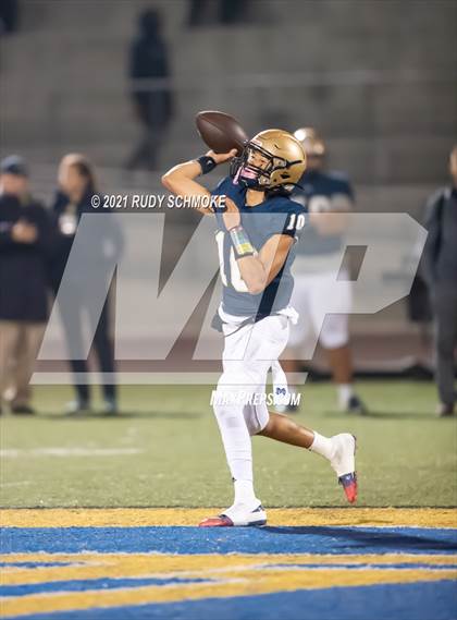 Thumbnail 1 in Santa Fe Christian @ Mater Dei Catholic (CIF SDS Division III Playoffs) photogallery.