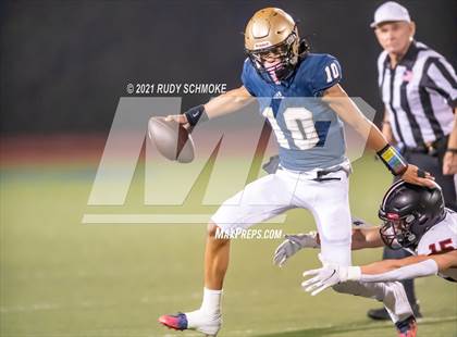 Thumbnail 1 in Santa Fe Christian @ Mater Dei Catholic (CIF SDS Division III Playoffs) photogallery.