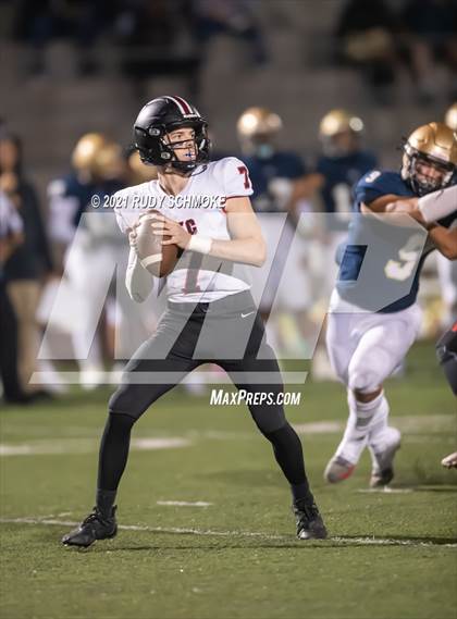 Thumbnail 2 in Santa Fe Christian @ Mater Dei Catholic (CIF SDS Division III Playoffs) photogallery.