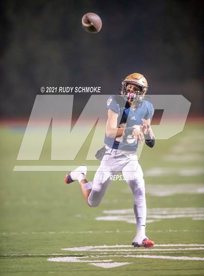 Thumbnail 2 in Santa Fe Christian @ Mater Dei Catholic (CIF SDS Division III Playoffs) photogallery.