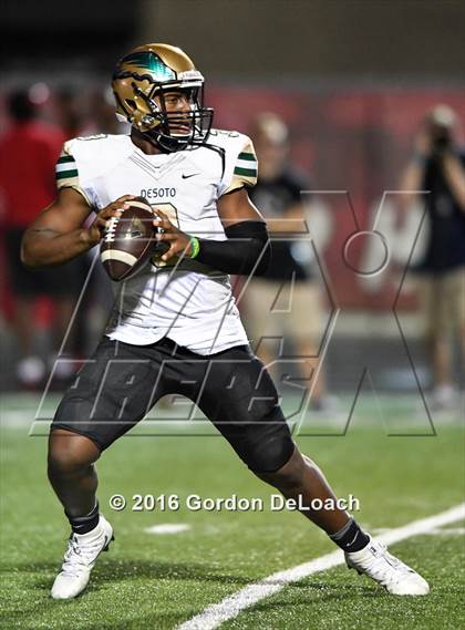 Thumbnail 2 in DeSoto @ Cedar Hill photogallery.