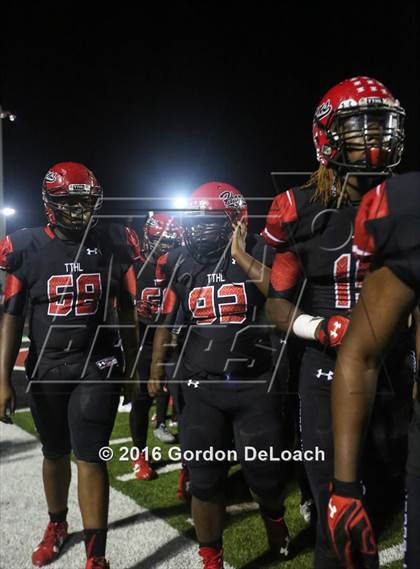 Thumbnail 1 in DeSoto @ Cedar Hill photogallery.