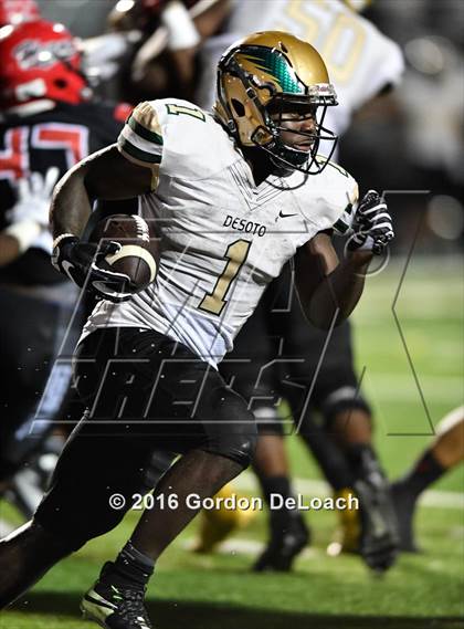 Thumbnail 1 in DeSoto @ Cedar Hill photogallery.