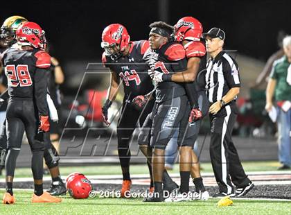 Thumbnail 1 in DeSoto @ Cedar Hill photogallery.