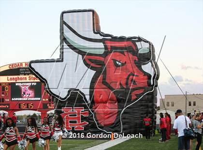 Thumbnail 1 in DeSoto @ Cedar Hill photogallery.