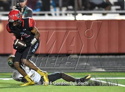 Thumbnail 1 in DeSoto @ Cedar Hill photogallery.