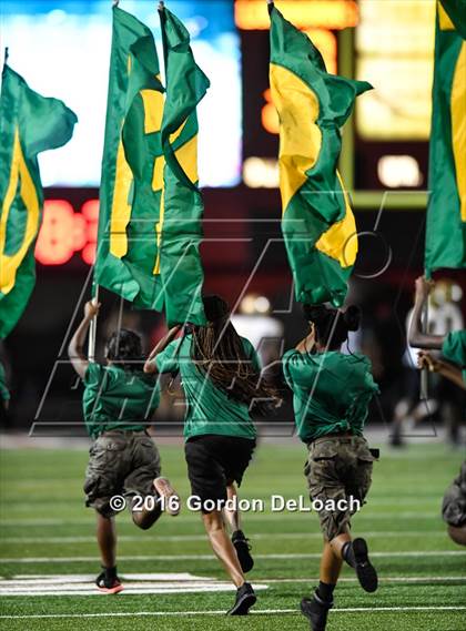 Thumbnail 3 in DeSoto @ Cedar Hill photogallery.