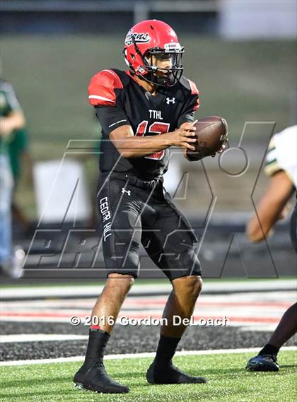 Thumbnail 2 in DeSoto @ Cedar Hill photogallery.