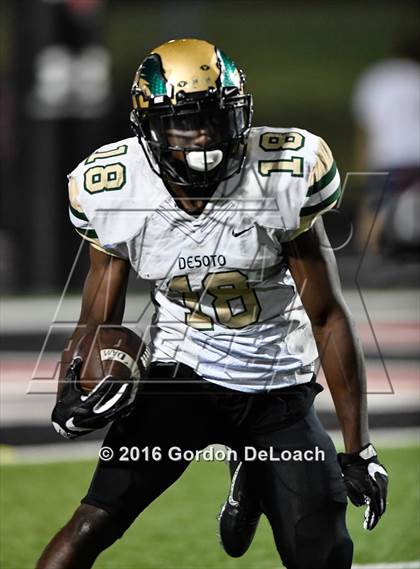 Thumbnail 2 in DeSoto @ Cedar Hill photogallery.