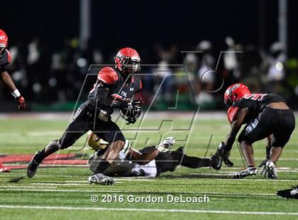 Thumbnail 2 in DeSoto @ Cedar Hill photogallery.