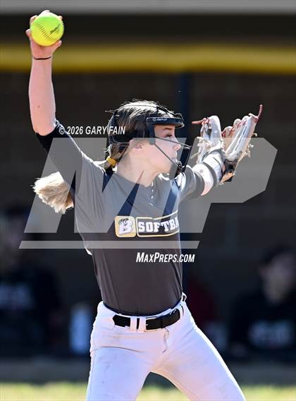 Thumbnail 3 in Bradley Central @ Whitwell photogallery.