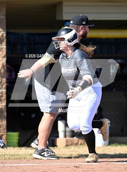 Thumbnail 1 in Bradley Central @ Whitwell photogallery.