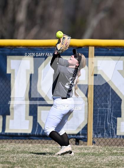 Thumbnail 3 in Bradley Central @ Whitwell photogallery.