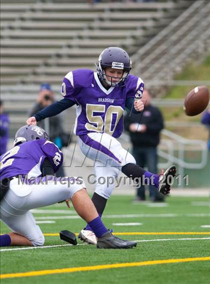 Thumbnail 2 in Bradshaw Christian vs. Foresthill (CIF SJS Playoffs) photogallery.