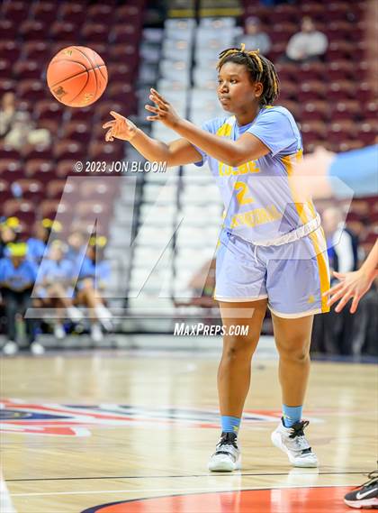 Thumbnail 3 in Kolbe-Cathedral vs. Northwest Catholic (CIAC Class S Final) photogallery.