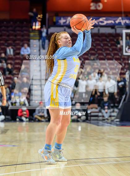 Thumbnail 3 in Kolbe-Cathedral vs. Northwest Catholic (CIAC Class S Final) photogallery.