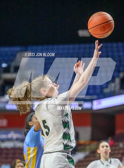 Thumbnail 3 in Kolbe-Cathedral vs. Northwest Catholic (CIAC Class S Final) photogallery.