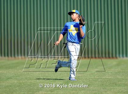 Thumbnail 2 in Bonham vs Leonard (Pottsboro Varsity Tournament) photogallery.