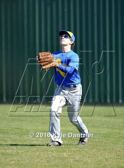 Thumbnail 1 in Bonham vs Leonard (Pottsboro Varsity Tournament) photogallery.