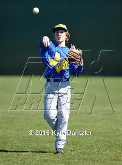 Thumbnail 2 in Bonham vs Leonard (Pottsboro Varsity Tournament) photogallery.