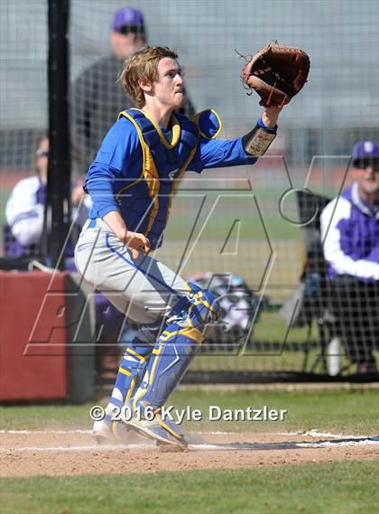 Thumbnail 2 in Bonham vs Leonard (Pottsboro Varsity Tournament) photogallery.