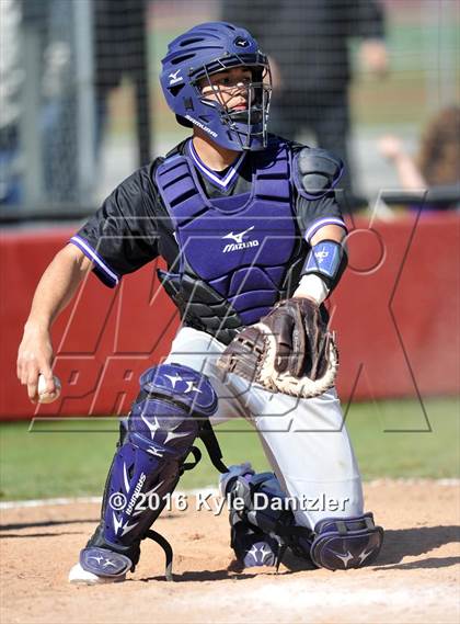 Thumbnail 3 in Bonham vs Leonard (Pottsboro Varsity Tournament) photogallery.
