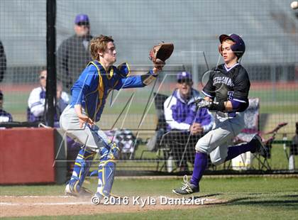 Thumbnail 3 in Bonham vs Leonard (Pottsboro Varsity Tournament) photogallery.