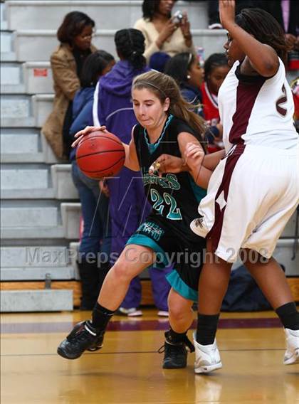 Thumbnail 2 in Hickory vs. Norcom (Lady Greyhound Classic) photogallery.