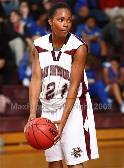 Thumbnail 3 in Hickory vs. Norcom (Lady Greyhound Classic) photogallery.