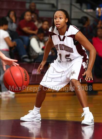 Thumbnail 1 in Hickory vs. Norcom (Lady Greyhound Classic) photogallery.