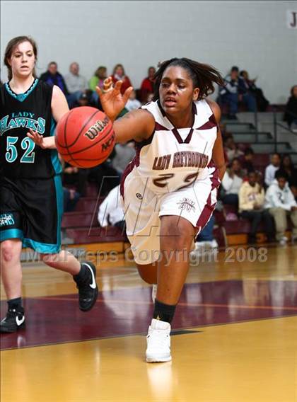 Thumbnail 2 in Hickory vs. Norcom (Lady Greyhound Classic) photogallery.