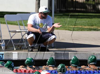 Thumbnail 3 in Miramonte vs Bella Vista (Woodcreek Invitational) photogallery.