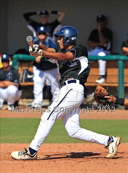 Thumbnail 3 in Gulliver Prep vs. Carroll (National High School Invitational) photogallery.