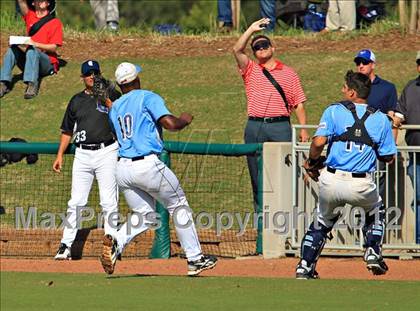 Thumbnail 3 in Gulliver Prep vs. Carroll (National High School Invitational) photogallery.