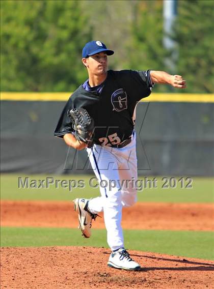 Thumbnail 2 in Gulliver Prep vs. Carroll (National High School Invitational) photogallery.