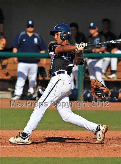 Thumbnail 2 in Gulliver Prep vs. Carroll (National High School Invitational) photogallery.