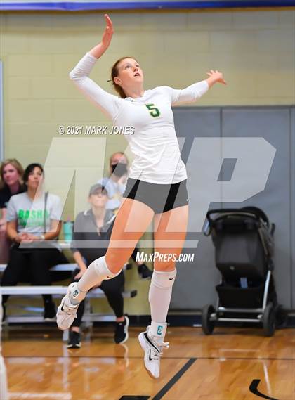 Thumbnail 1 in Bishop Gorman vs. Basha (Nike Tournament of Champions) photogallery.