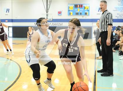 Thumbnail 2 in Cy-Fair vs. Sam Rayburn (McDonald's Texas Invitational) photogallery.