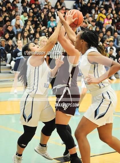 Thumbnail 1 in Cy-Fair vs. Sam Rayburn (McDonald's Texas Invitational) photogallery.