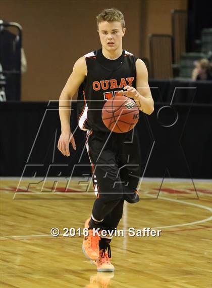 Thumbnail 1 in Fleming vs. Ouray  (CHSAA 1A Semifinal) photogallery.
