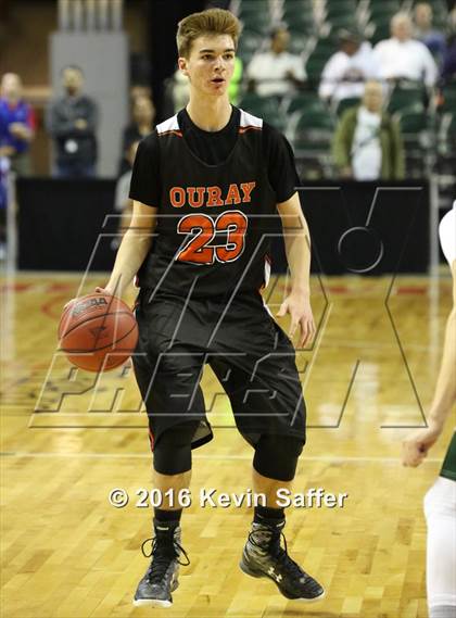 Thumbnail 3 in Fleming vs. Ouray  (CHSAA 1A Semifinal) photogallery.