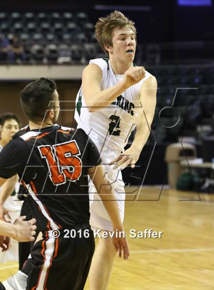 Thumbnail 2 in Fleming vs. Ouray  (CHSAA 1A Semifinal) photogallery.