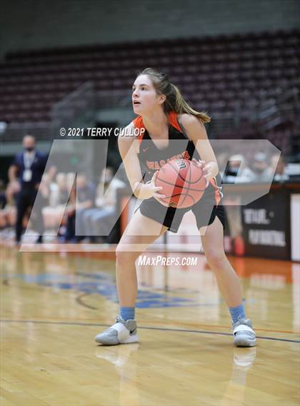 Thumbnail 3 in Wasatch Academy vs. Enterprise (UHSAA 2A Consolation Semifinal) photogallery.