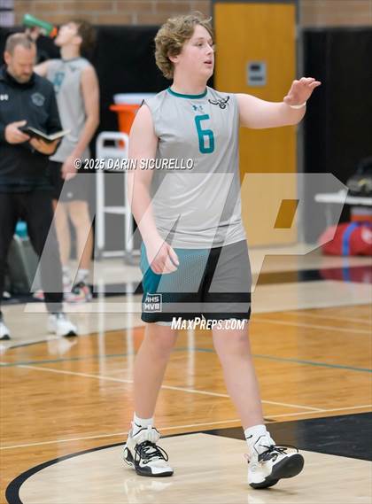 Thumbnail 3 in Mountain Ridge vs Highland (AIA 6A Round 1 Playoff) photogallery.