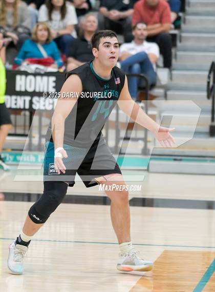 Thumbnail 1 in Mountain Ridge vs Highland (AIA 6A Round 1 Playoff) photogallery.